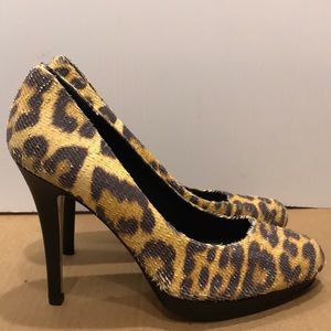 Chelsea Paris Leopard Pumps